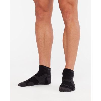 2XU Vectr Light Cushion 1/4 Crew Socks