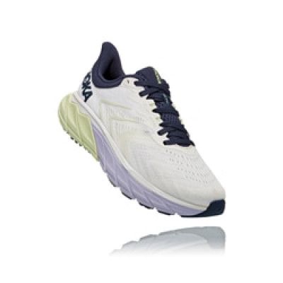 Hoka One One W Arahi 5