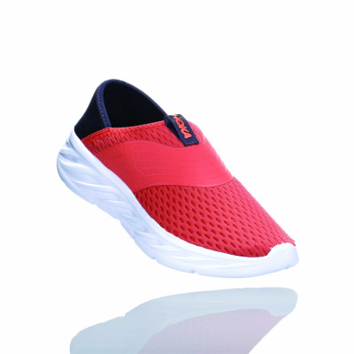 Hoka One One W ora recovery shoe