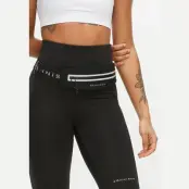 Röhnisch Issa Expandable Running Belt
