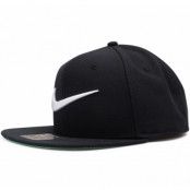 U Nsw Cap Pro Swoosh Classic, Black/Pine Green/Black/White, Onesize,  Nike