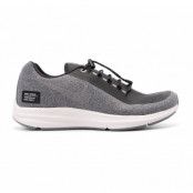 W Nike Zm Winflo 5 Run Shield, Black/Metallic Silver-Cool Gre, 35,5