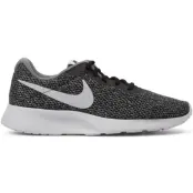 Nike Tanjun Se Herr, Black/Pure Platinum-Cool Grey, 48,5
